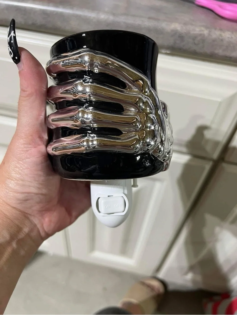 Scentsy sleek black